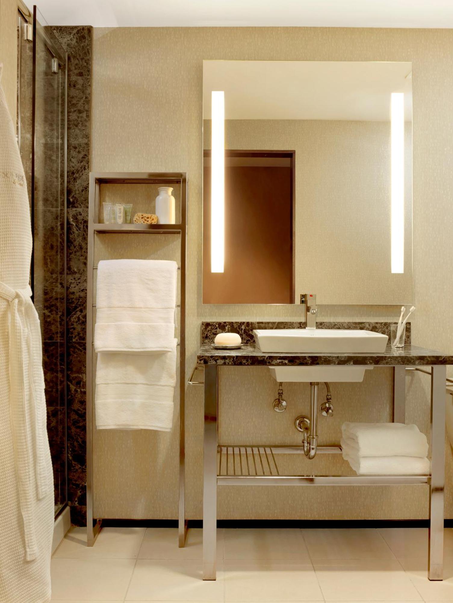 Premier Suite