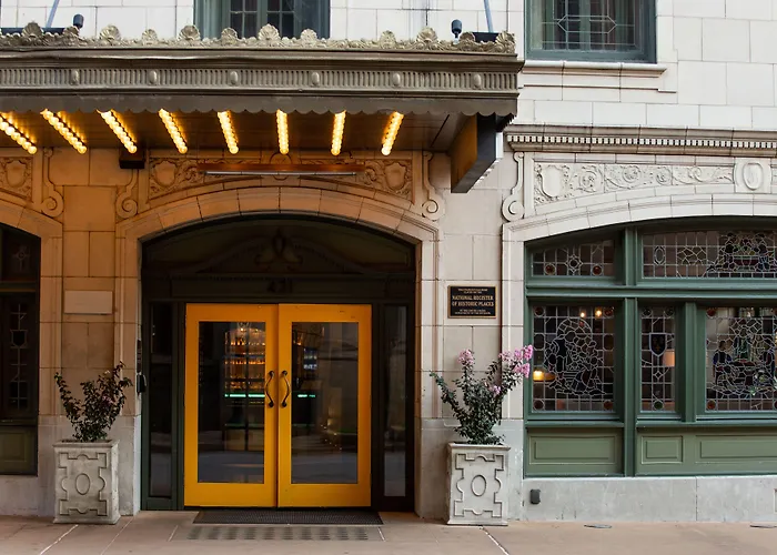 Magnolia Hotel St. Louis, A Tribute Portfolio Hotel