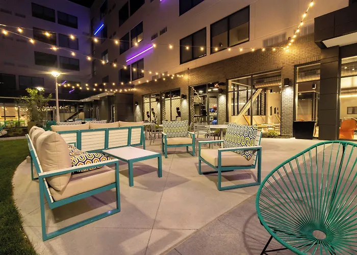 Aloft By Marriott St Louis Central West End Saint Louis
